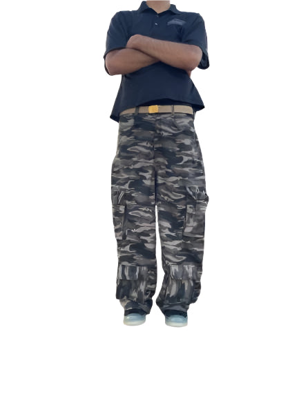 CARGO PANTS / CAMO