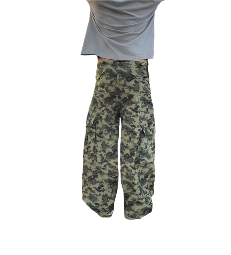 CARGO PANTS / DIGI CAMO