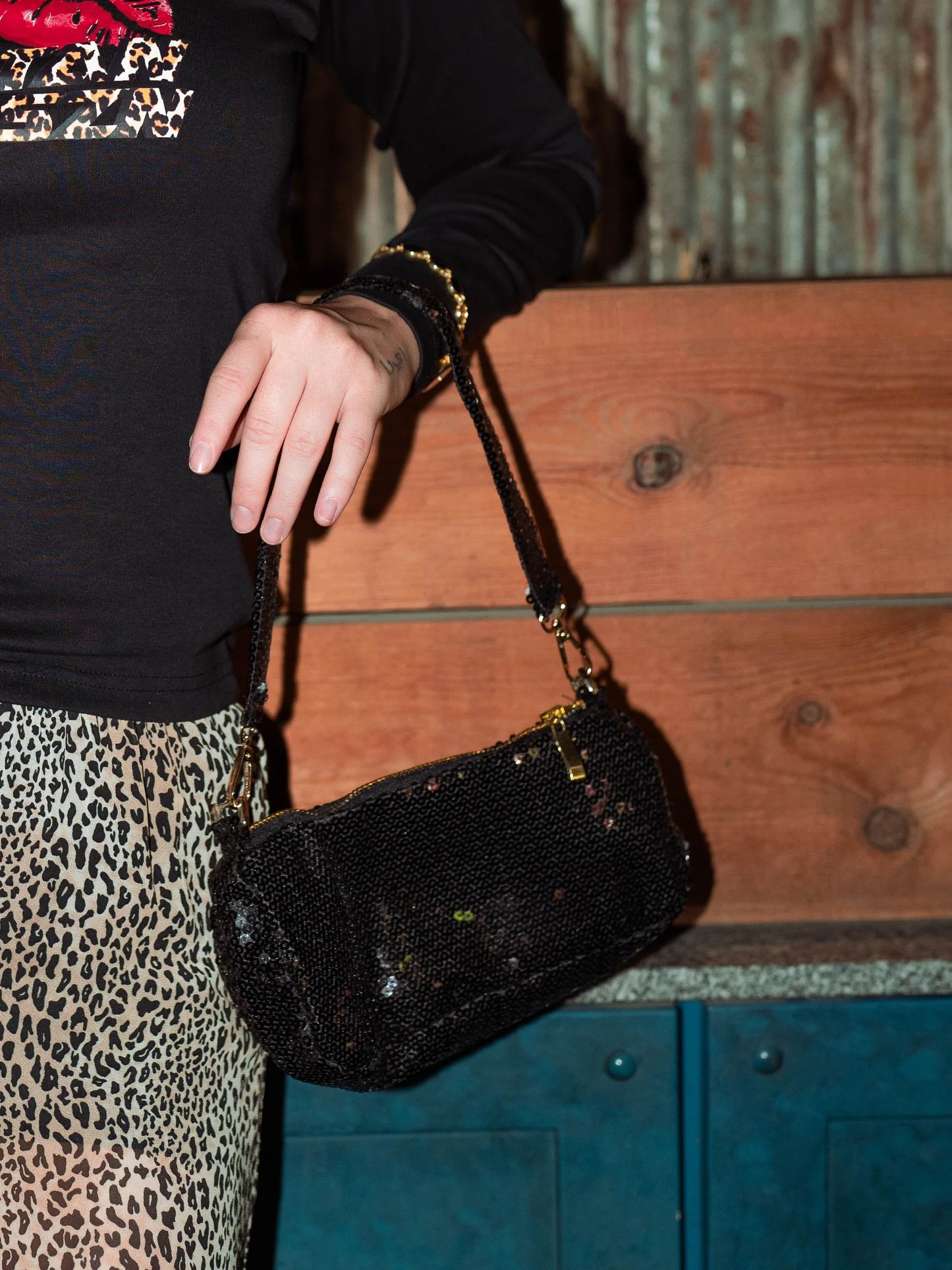 Noir Glitter Bag