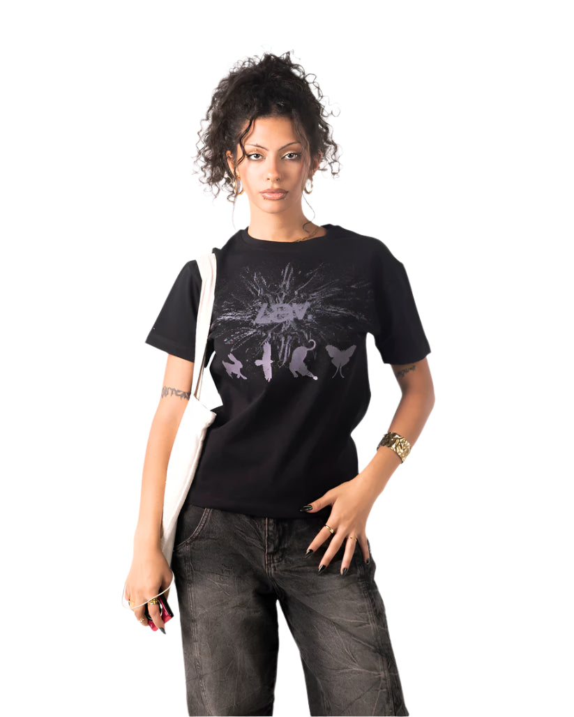 Discovery Slim-Fit Tee