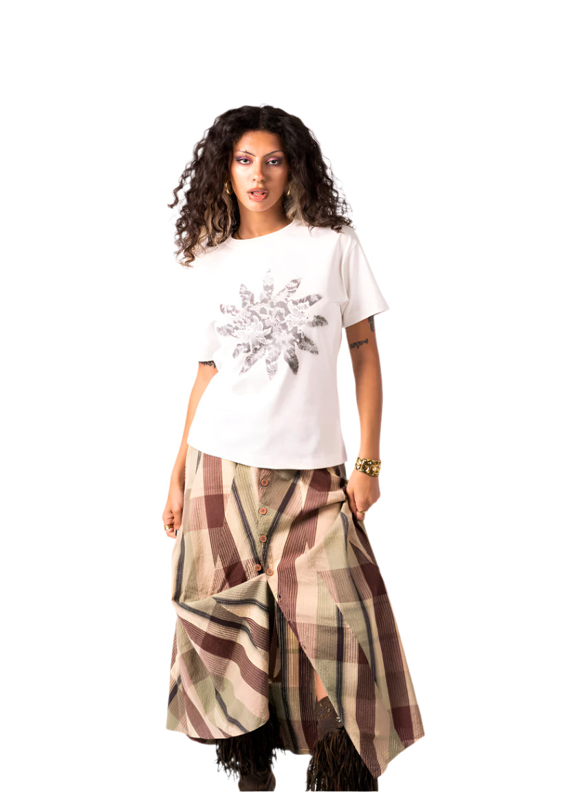 Discovery Slim-Fit Tee