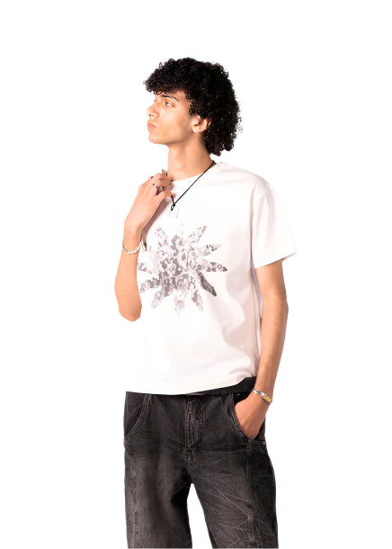 Discovery Slim-Fit Tee