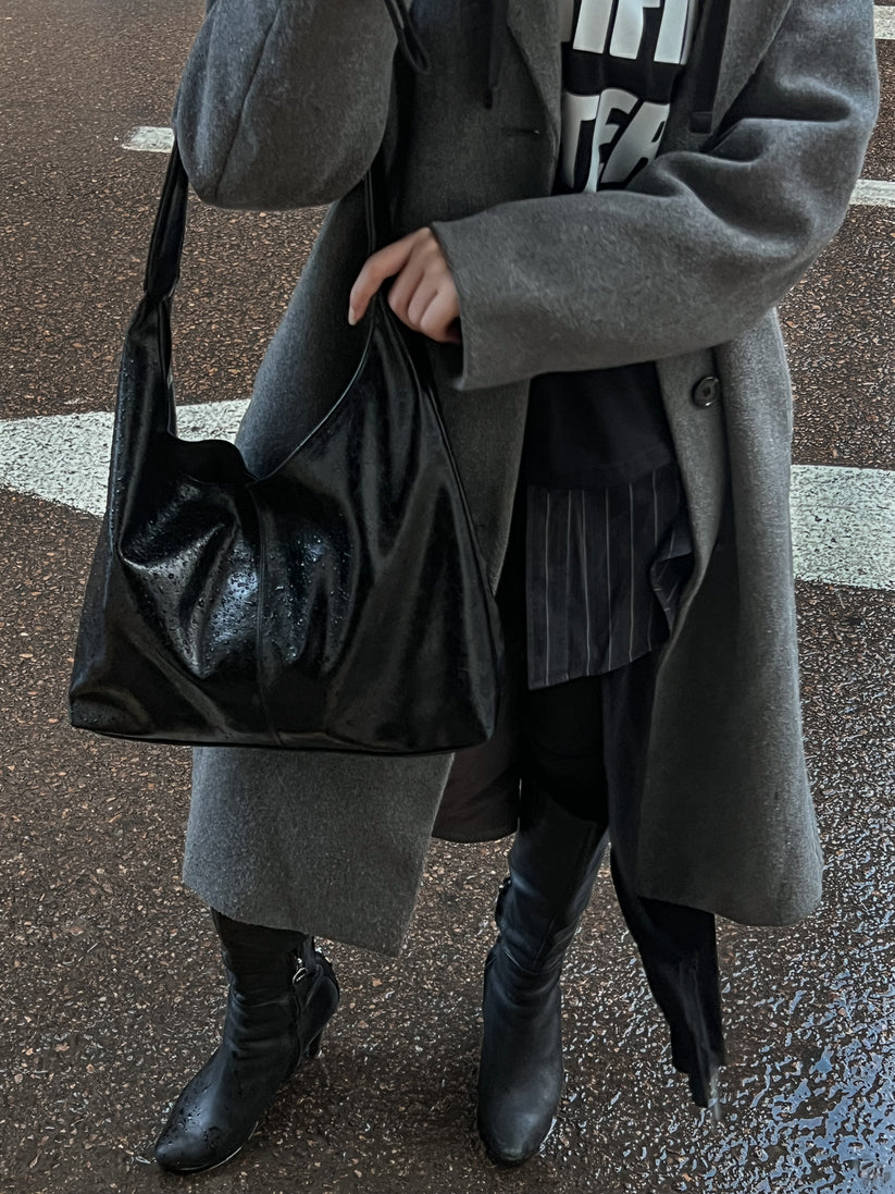 HOBO BAG GLOSSY