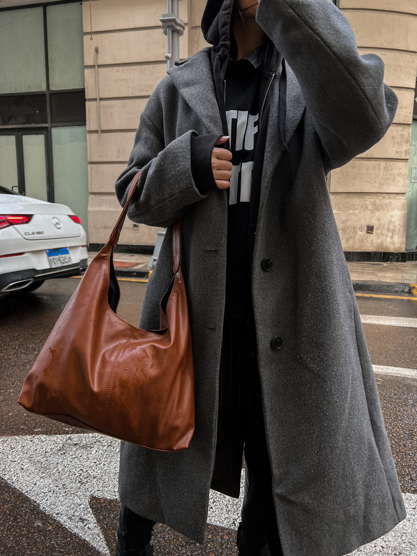 HOBO BAG GLOSSY