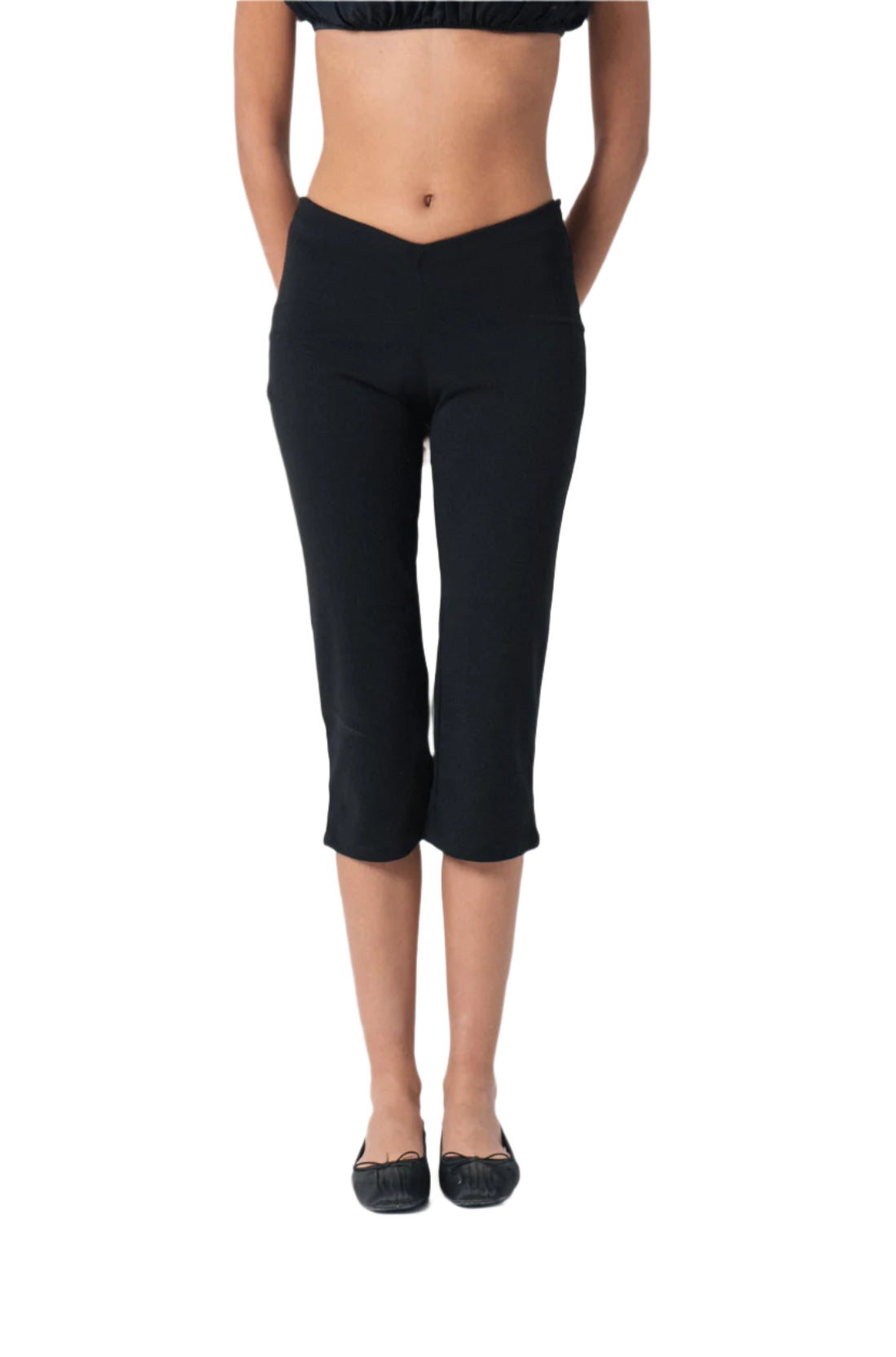 V-Edge Cropped Pants