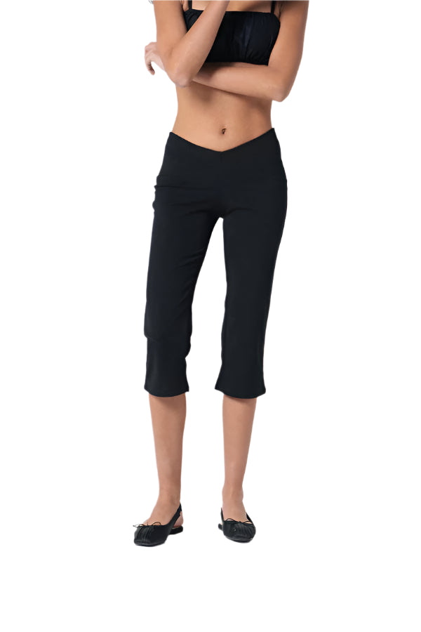 V-Edge Cropped Pants
