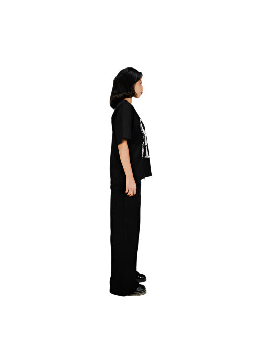 Black Tee