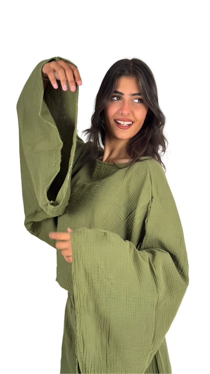 Croppi Off-shoulder Set